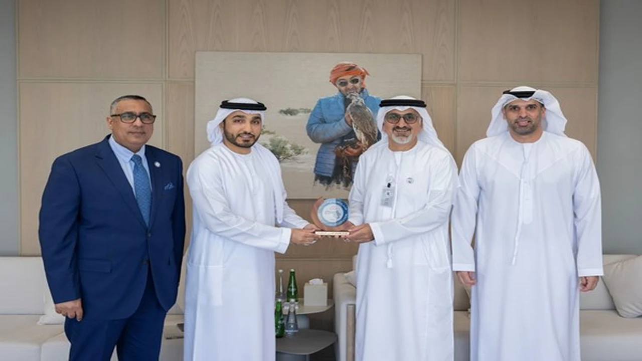 أبوظبي الرياضي والعربي للدراجات يبحثان استضافة البطولات الجديدة
